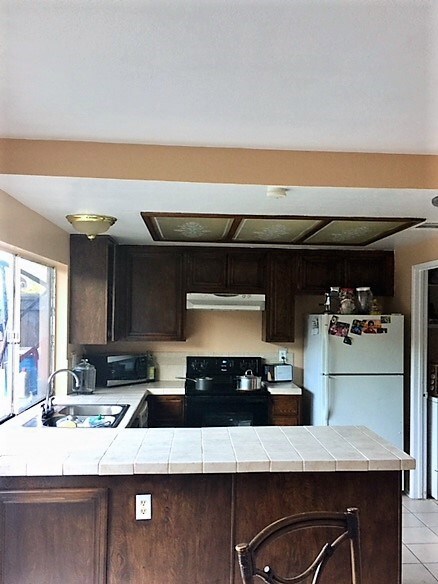 14456 Foothill Blvd unit 12, Sylmar, CA 91342 - photo 3