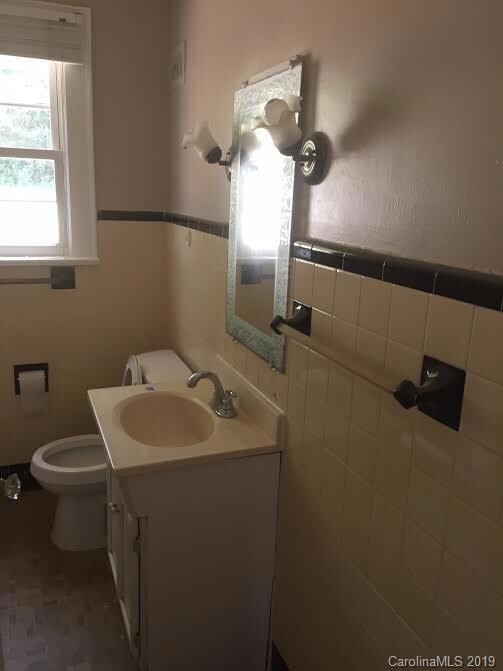 332 Brevard St, Statesville, NC 28677 - photo 6