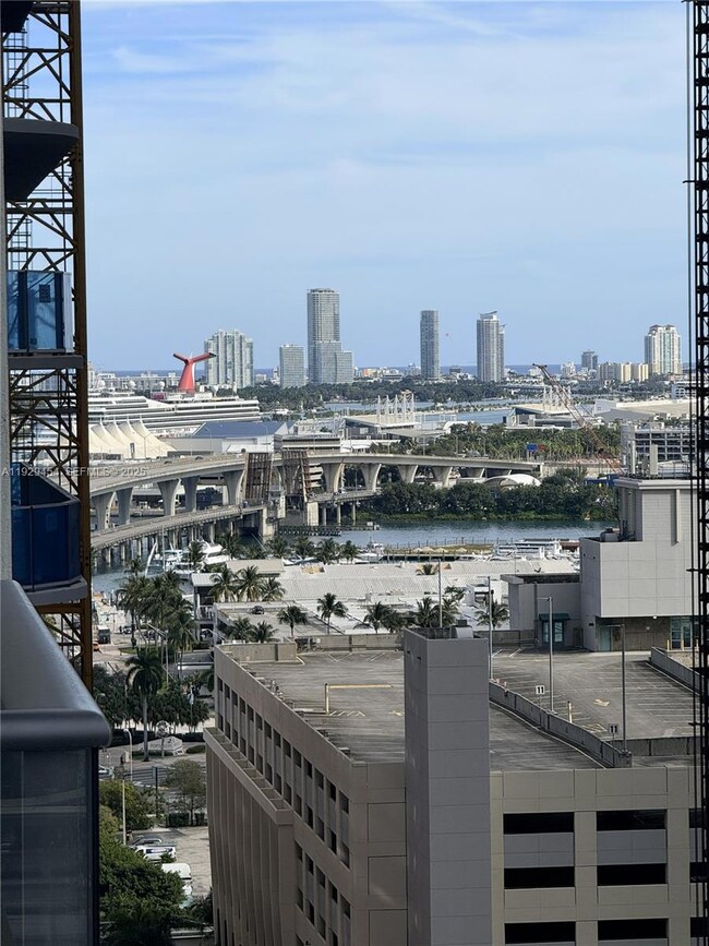 11 NE 6th St unit 1905, Miami, FL 33132 - photo 7