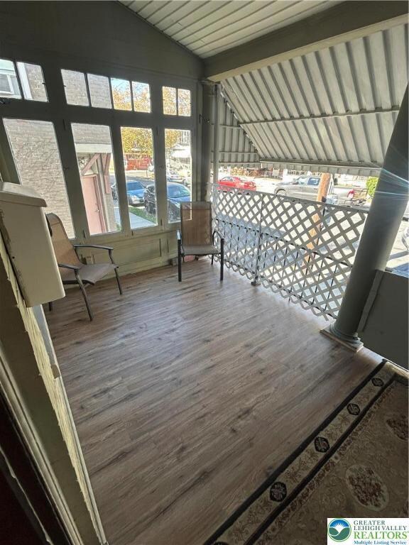 1042 W Allen St, Allentown, PA 18102 - photo 3