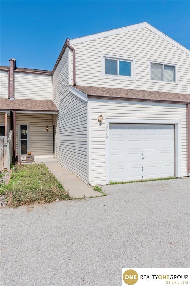 13219 Glenn St, Omaha, NE 68138 - photo 2