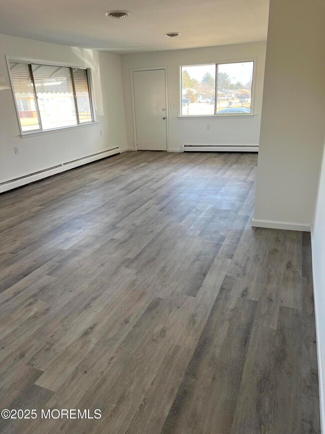 343 Curacao St, Toms River, NJ 08757 - photo 7