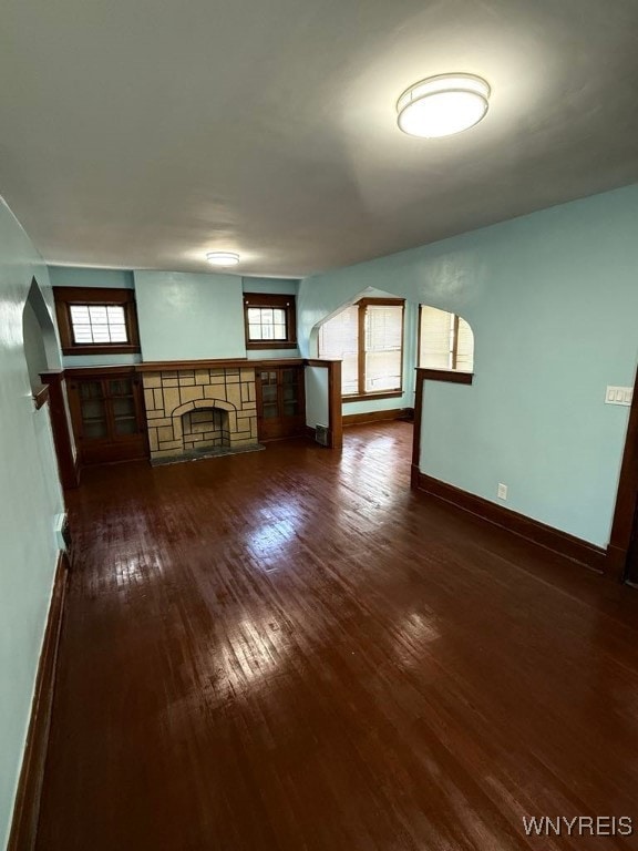 and a seating alcove to the right.