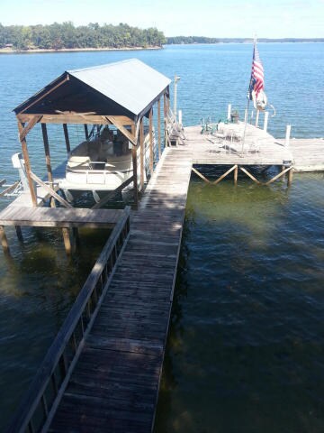 Pier & Boat House