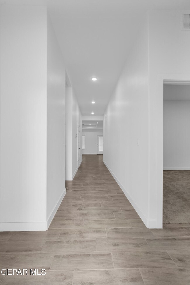 365 Playa Vista St, Horizon City, TX 79928 - photo 4