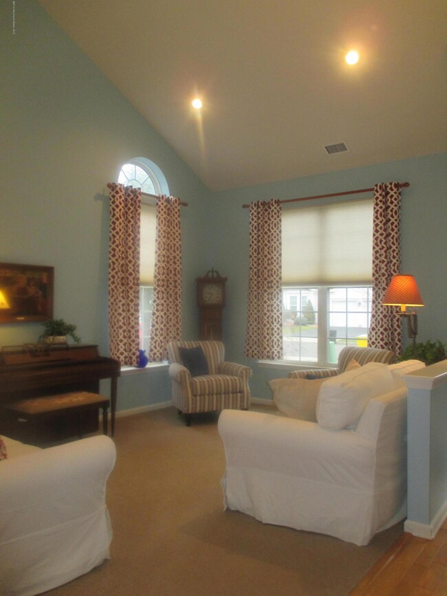 Living Rm