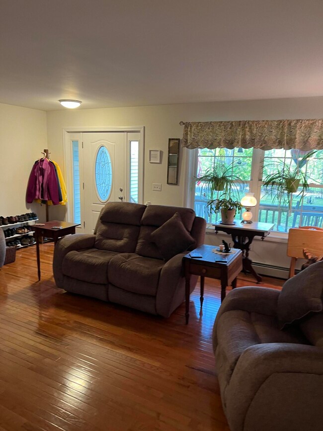 661 Tatnic Rd, Wells, ME 04090 - photo 4