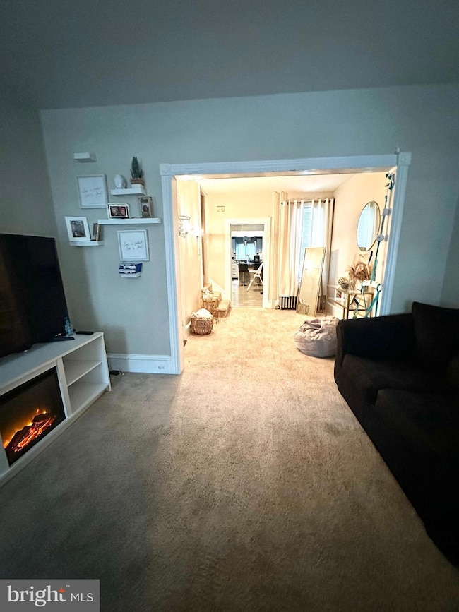 229 Chestnut St, Reading, PA 19611 - photo 2