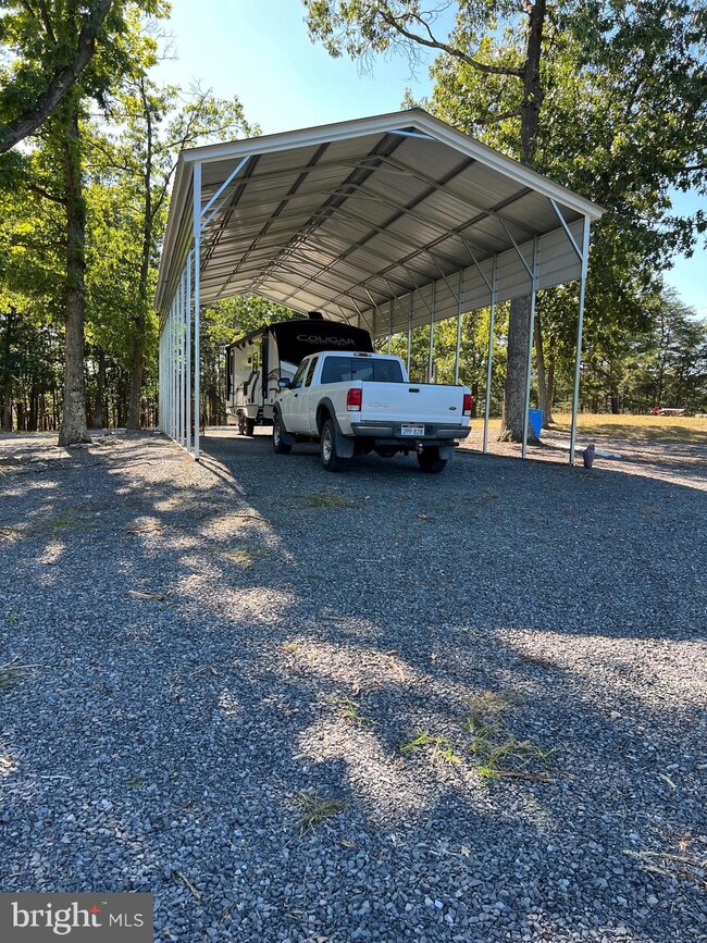 7992 Morgantown Rd, Maysville, WV 26833 - photo 4