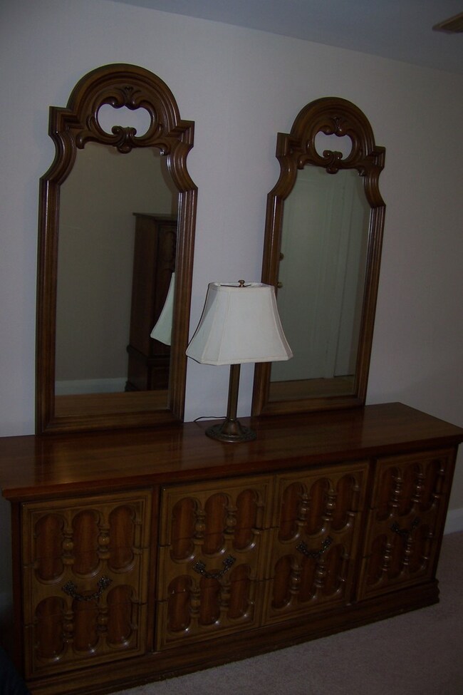 1411 Hill Ave, Wheaton, IL 60187 - photo 6