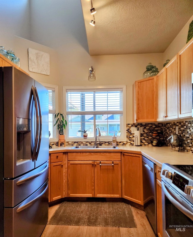 3287 N Aster Ave, Boise, ID 83704 - photo 6