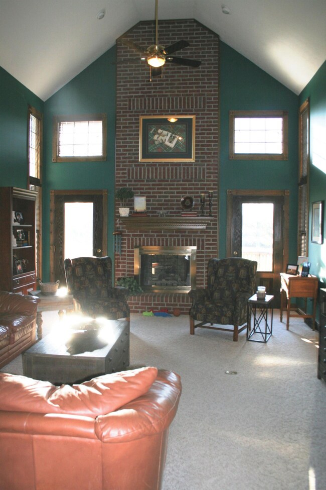 1055 Riverside Dr, Harrodsburg, KY 40330 - photo 2