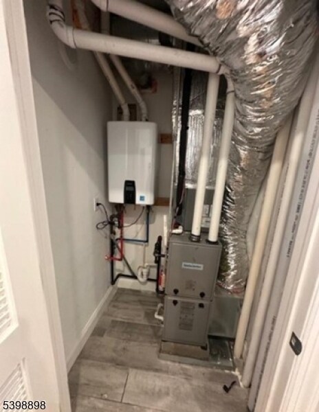 474 10th Ave unit 303, Paterson, NJ 07514 - photo 7