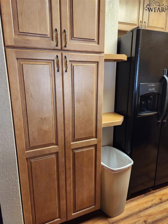 3 Court Capistrano unit C, Wichita Falls, TX 76310 - photo 5