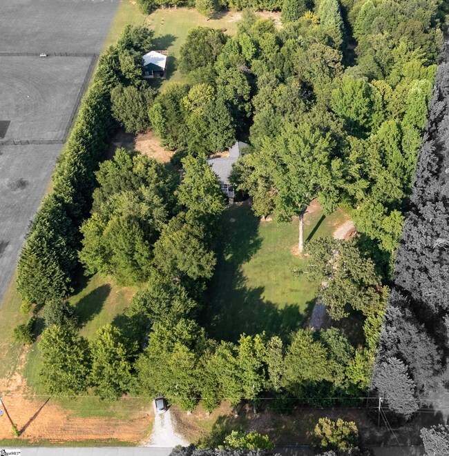 316 Meadow Rd, Inman, SC 29349 - photo 5