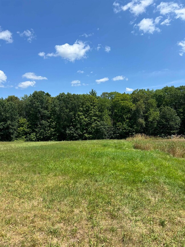 4-58 Dow Rd, Hollis, NH 03049 - photo 2