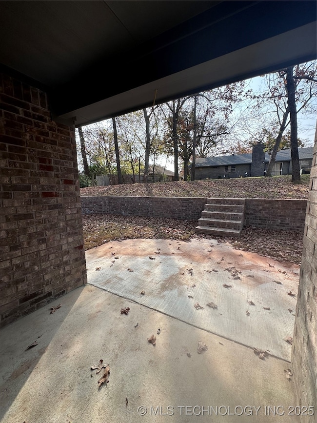1211 4 Seasons Dr, Durant, OK 74701 - photo 2