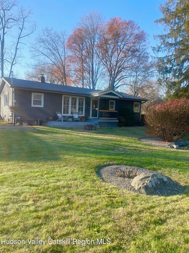 15 Closs Dr, Rhinebeck, NY 12572 - photo 6