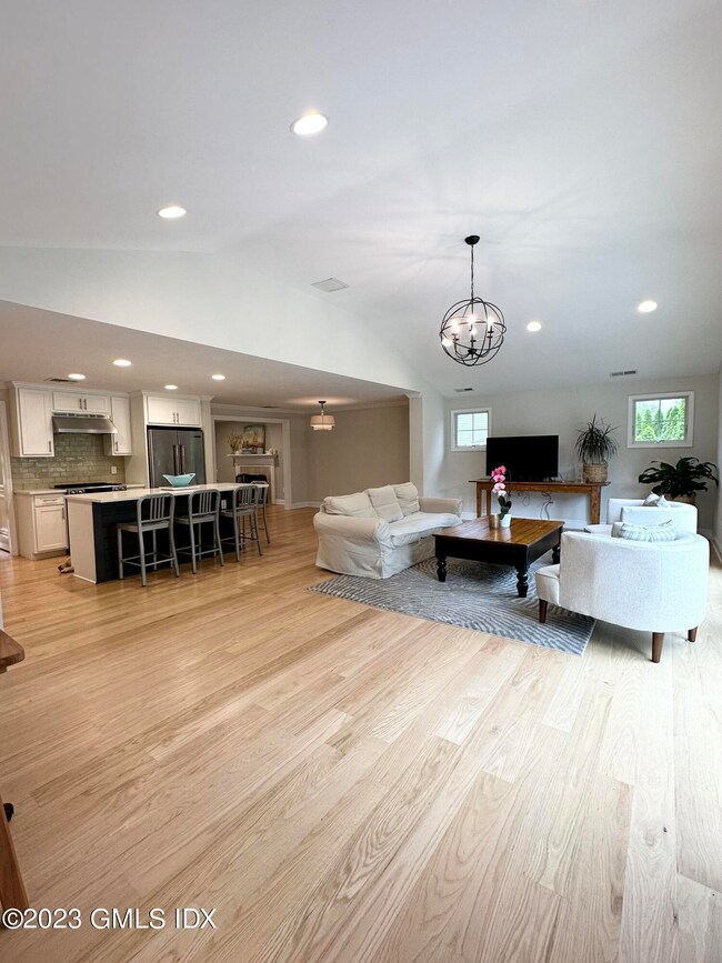 28 Old Orchard Rd, Riverside, CT 06878 - photo 5