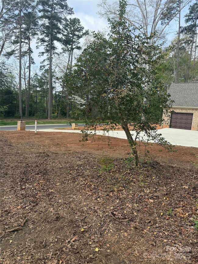 102 Archer Glen unit 27, Eldorado, NC 28127 - photo 7