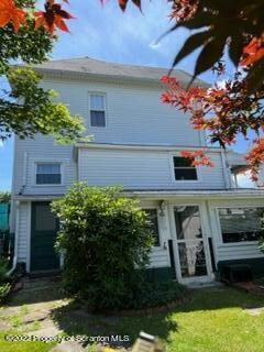 317 N Apple St, Dunmore, PA 18512 - photo 7