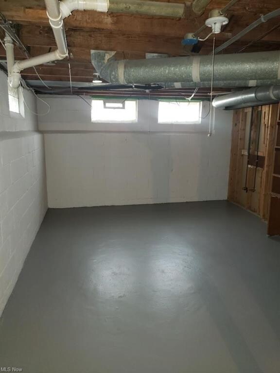 Woking side of basement