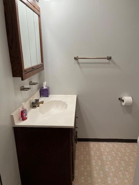 152 Griner Ave, Circleville, OH 43113 - photo 7