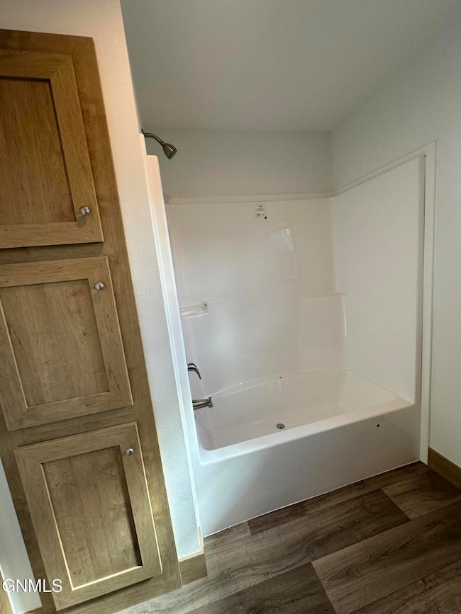 282 Partridge Ln, Bismarck, ND 58504 - photo 2