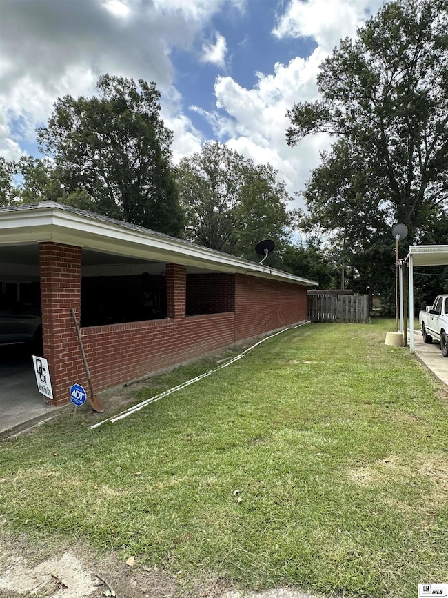 607 Marietta St, Oak Grove, LA 71263 - photo 3