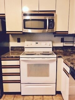 158 Indian Rock Rd, Merrimack, NH 03054 - photo 6