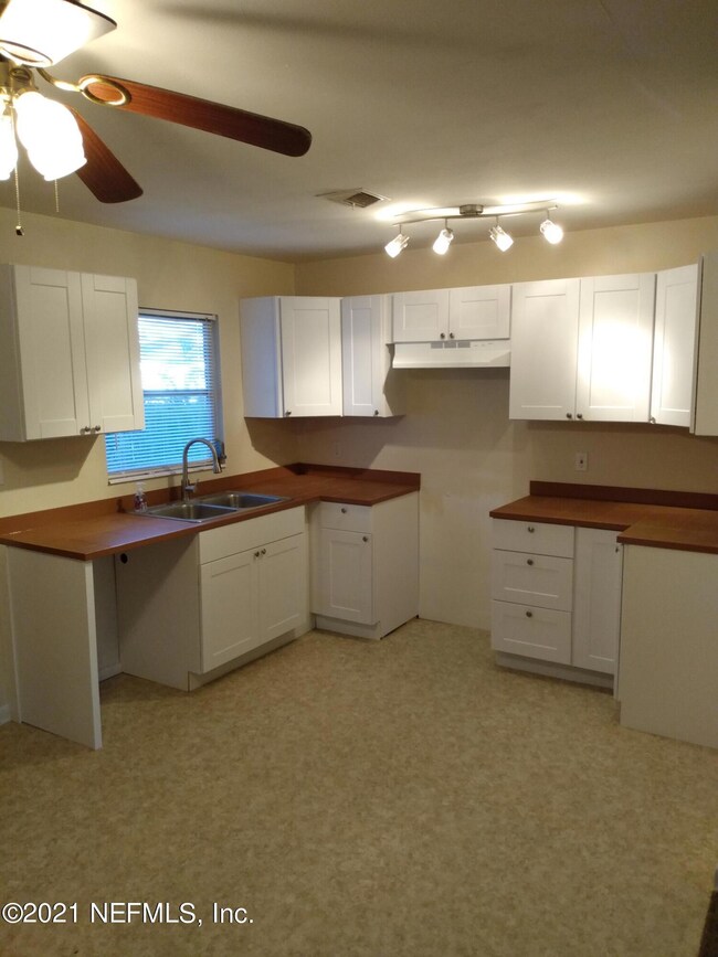 6326 5th St, Keystone Heights, FL 32656 - photo 4