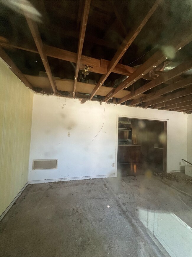 1807 Woodcrest Dr, Houston, TX 77018 - photo 4