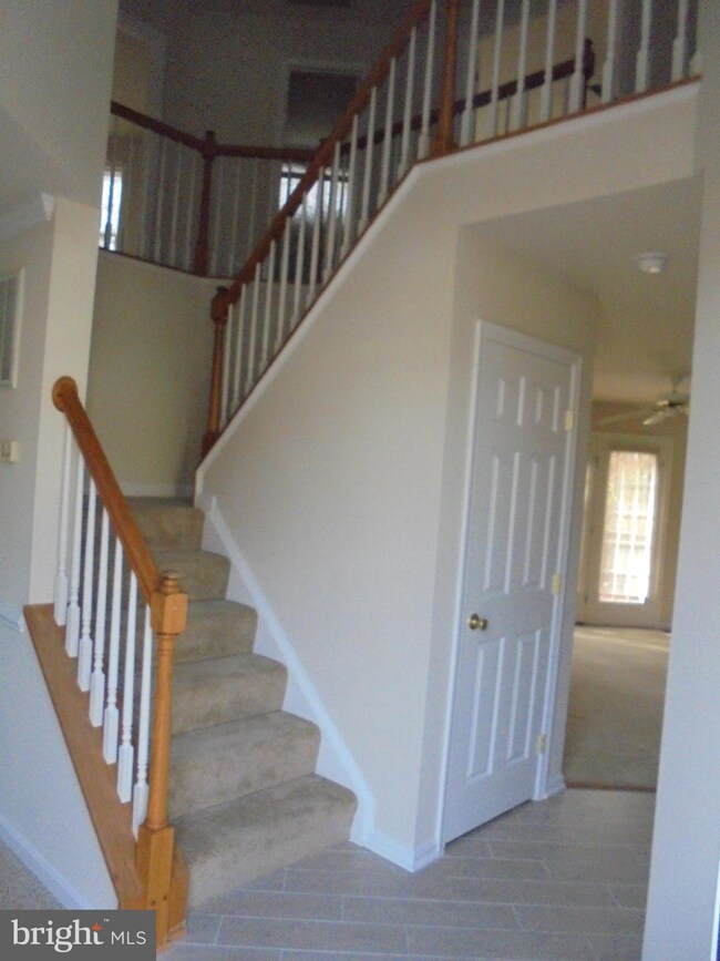 3712 Overview Dr, Fredericksburg, VA 22408 - photo 2