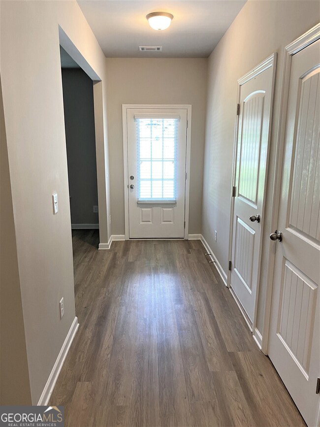 216 Finley Dr, Commerce, GA 30529 - photo 6