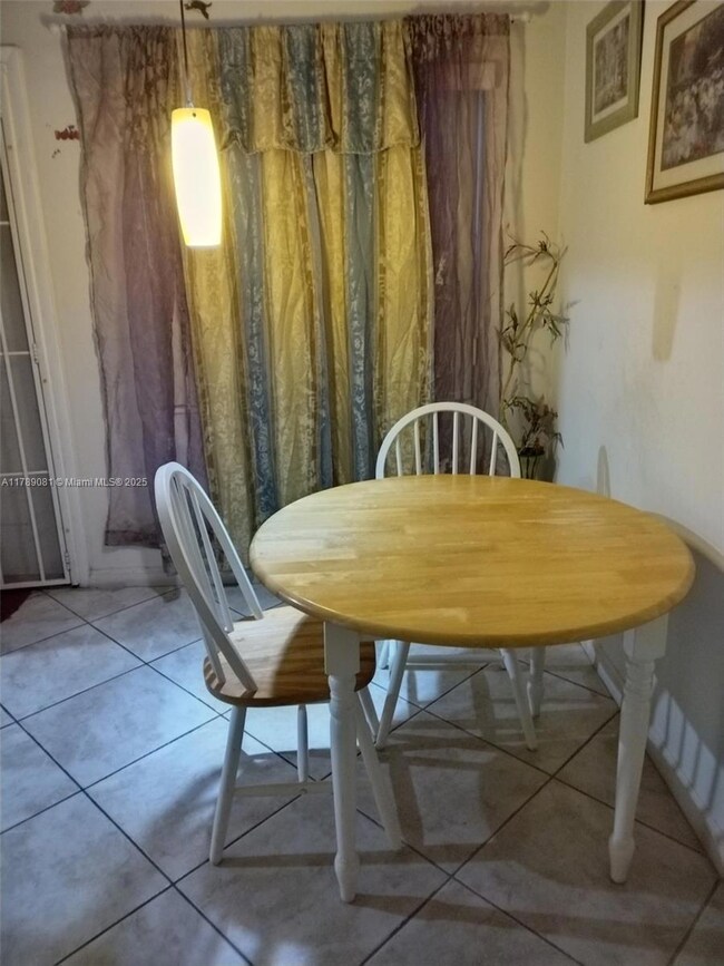 6510 Winfield Blvd unit 103, Margate, FL 33063 - photo 5