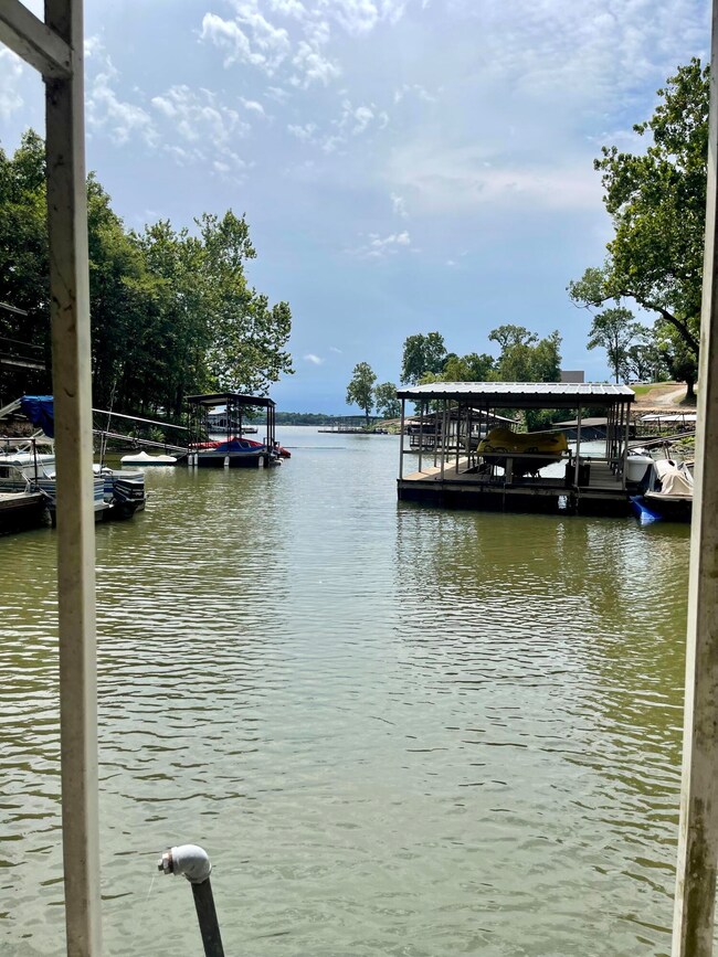 Dock