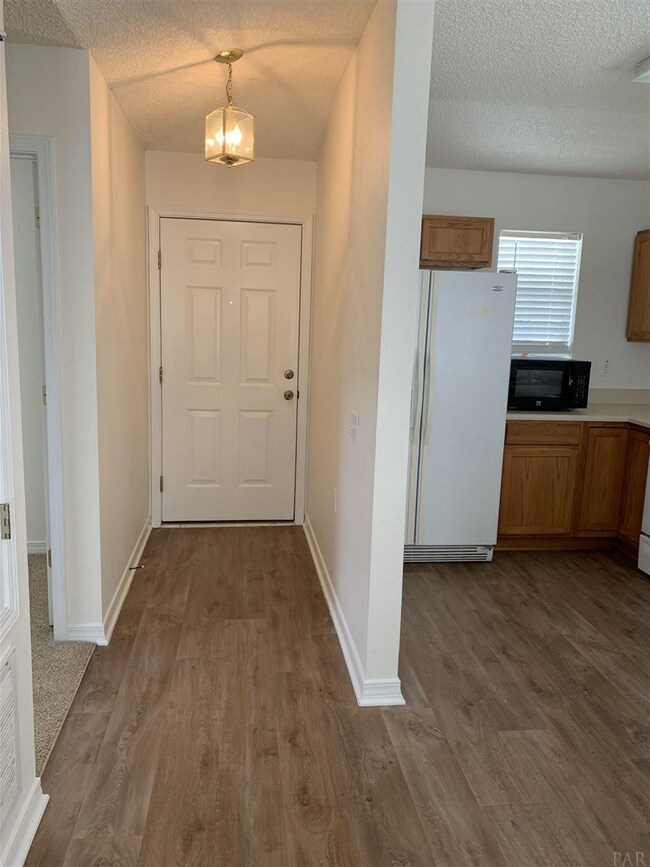 2440 Trailwood Dr, Cantonment, FL 32533 - photo 6