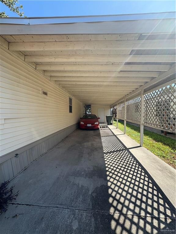 4515 Blackhawk Ave unit 15, Harlingen, TX 78552 - photo 2
