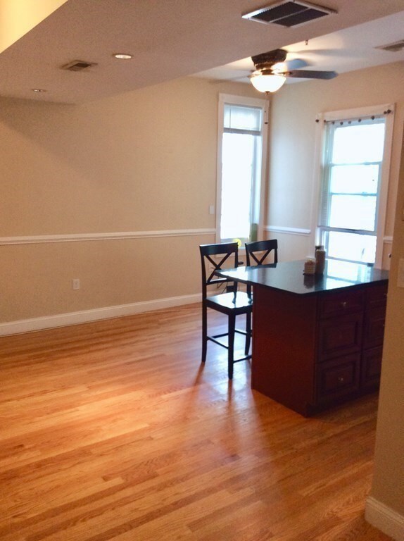 165 Hampshire St unit 4, Cambridge, MA 02139 - photo 3
