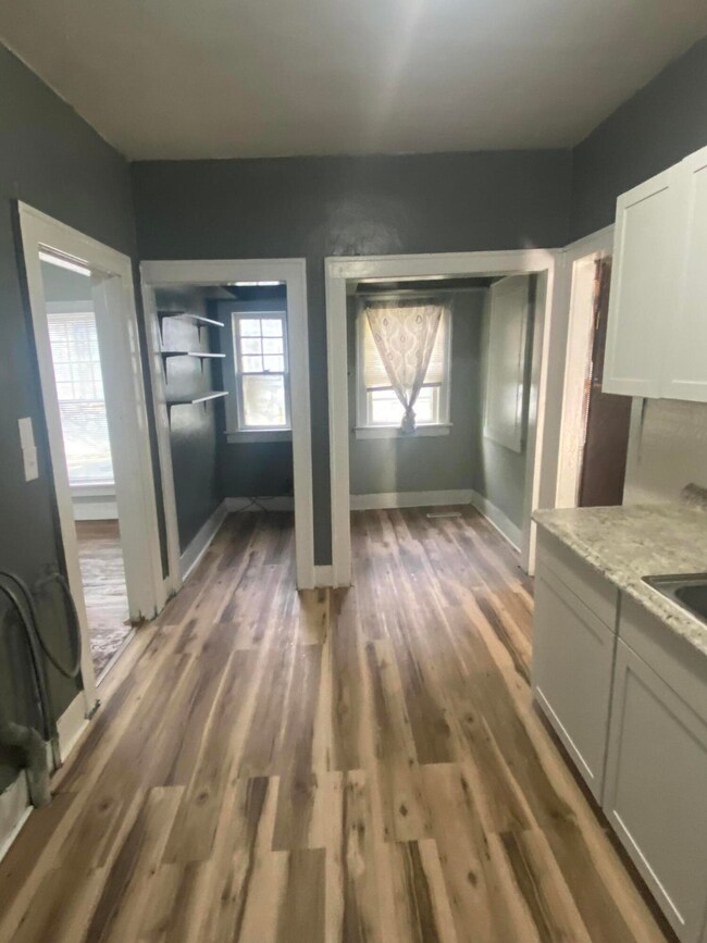 1521 S Connor Ave, Joplin, MO 64804 - photo 4