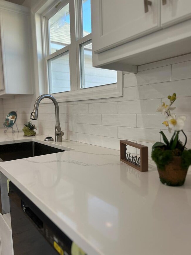 Tile Backsplash, Granite Countertops