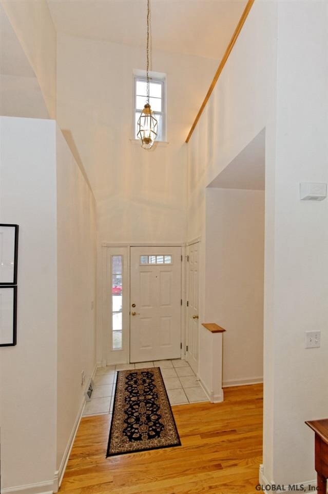 7 Donegal Way, Saratoga Springs, NY 12866 - photo 4