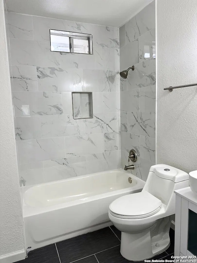 9427 Valley Ridge, San Antonio, TX 78250 - photo 4