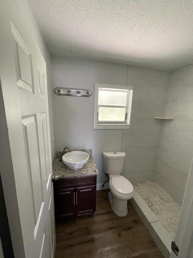 10460 SE US Highway 441 unit 10466, Belleview, FL 34420 - photo 3