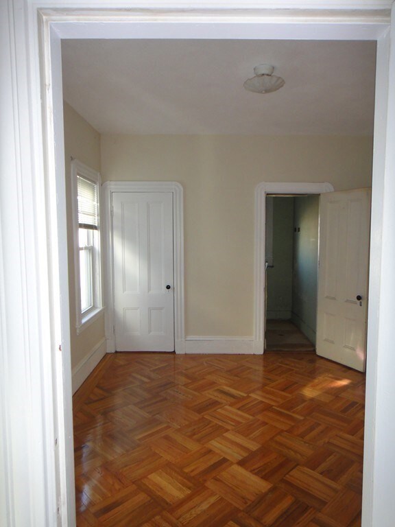 229 Highland Ave unit 2, Somerville, MA 02143 - photo 5