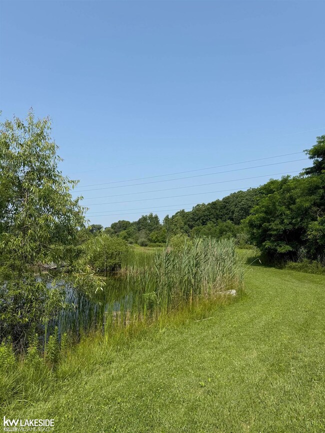 55451 Zuhlke Rd, Chesterfield, MI 48051 - photo 3