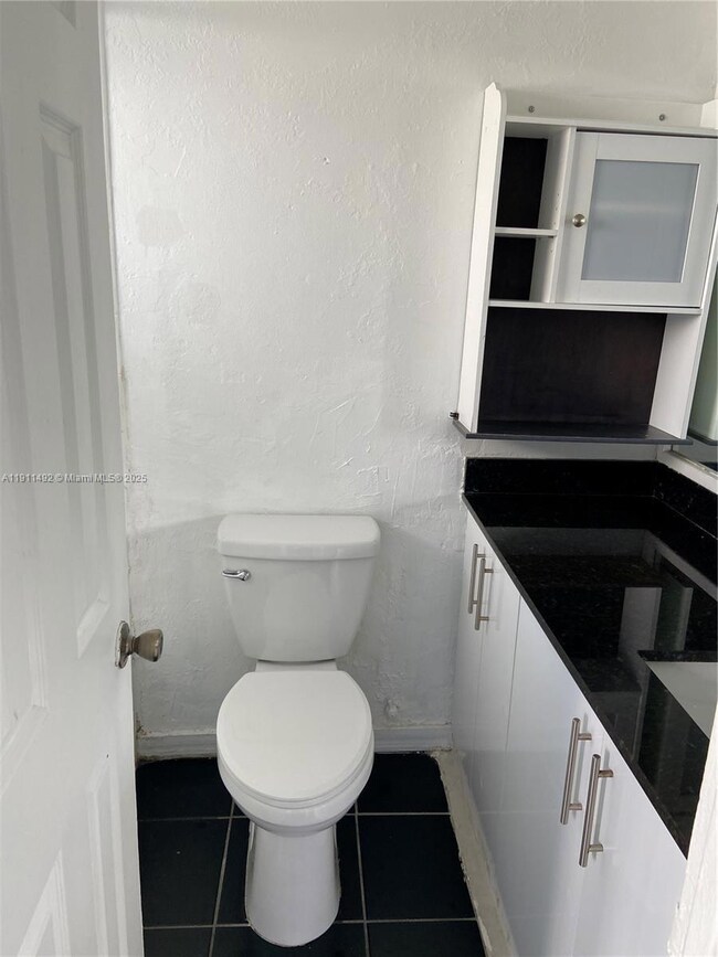 7904 West Dr unit 204, North Bay Village, FL 33141 - photo 6