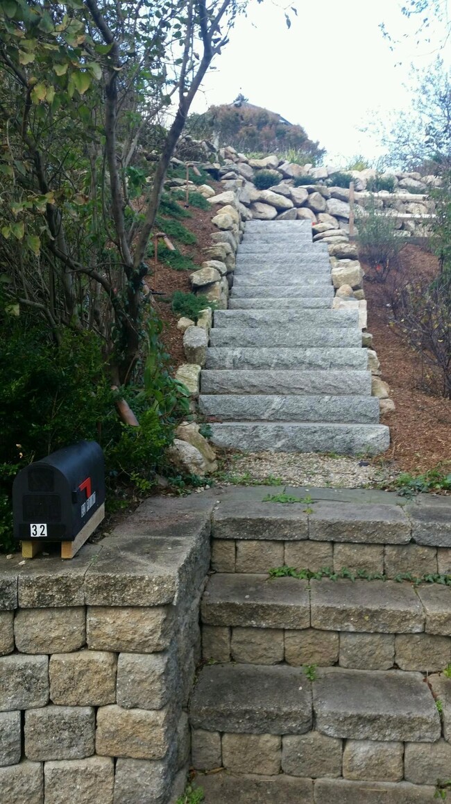 Stairs to Commercial Street