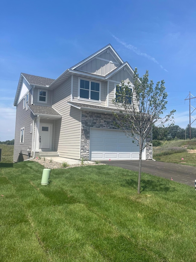 1582 76th St W, Inver Grove Heights, MN 55077 - photo 2