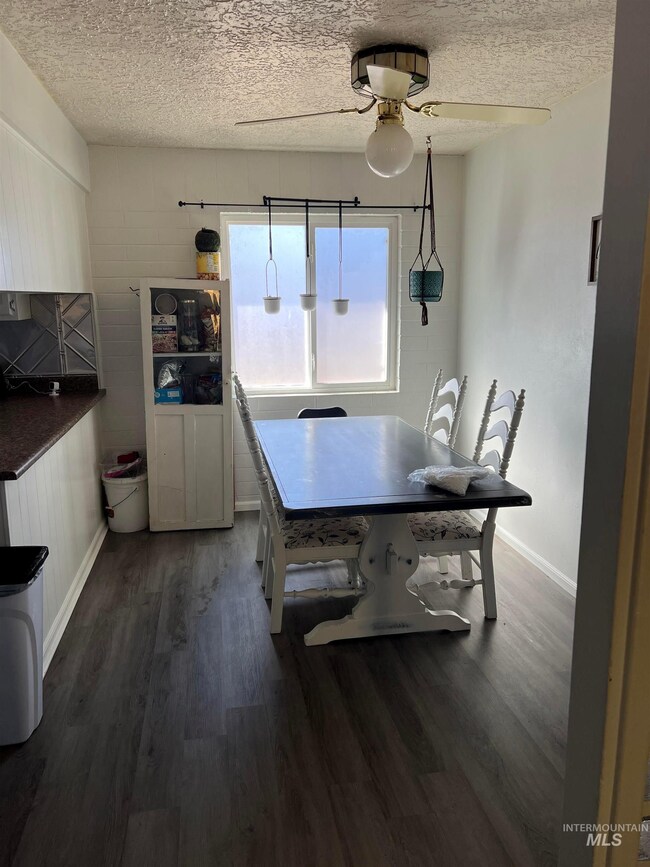 1203 Garland St, Nampa, ID 83686 - photo 2